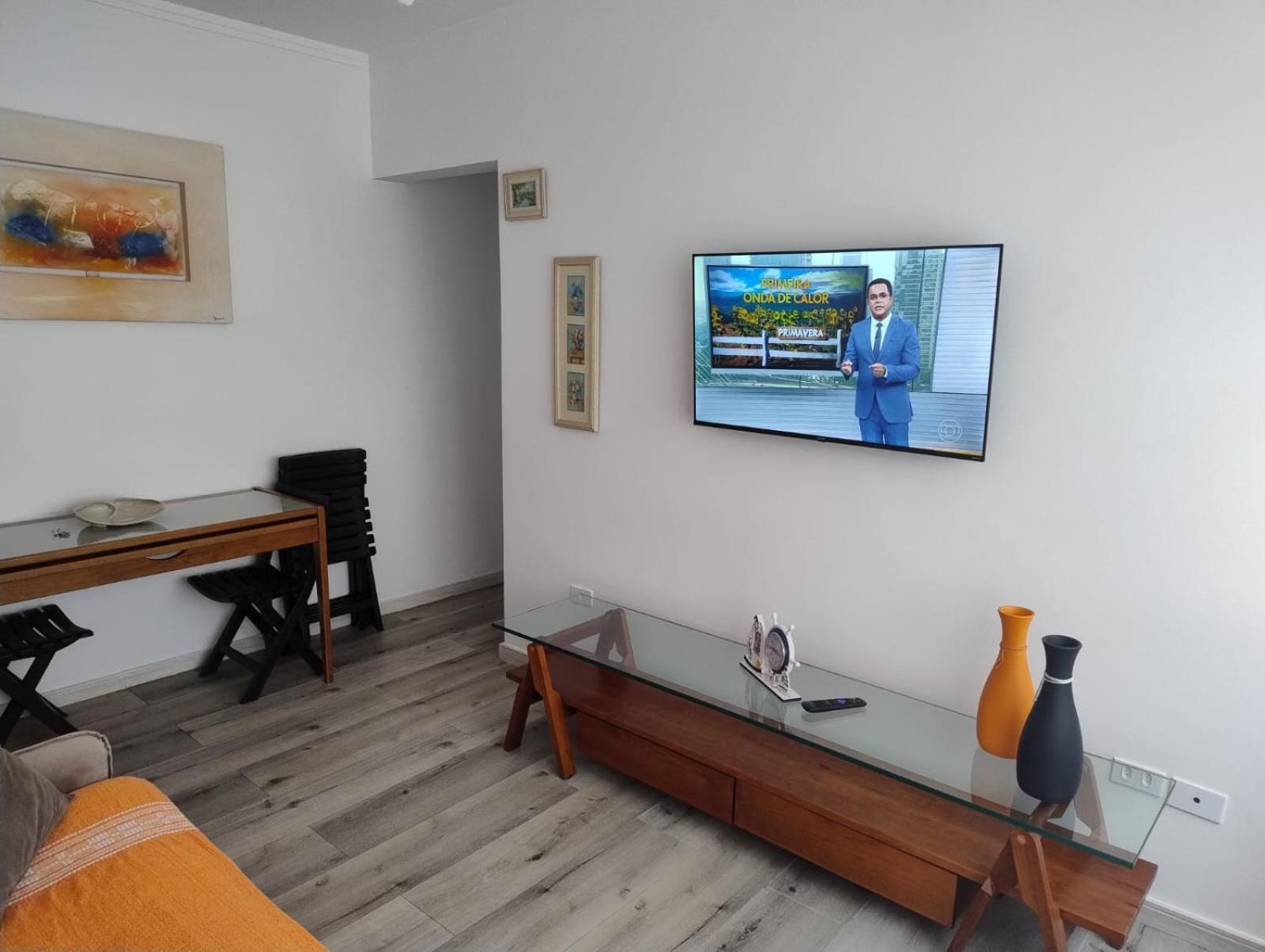 Apto 1 Dorm Entre Praias Do Tombo E Asturias! グァルジャー エクステリア 写真